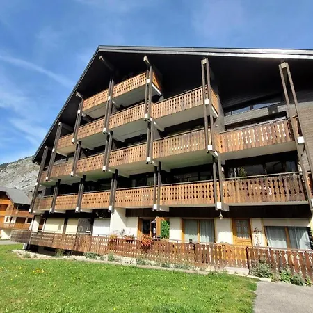Spacieux Pres Des Pistes De Avec Balcon Et Parking - Fr-1-692-111 * La Chapelle-d'Abondance